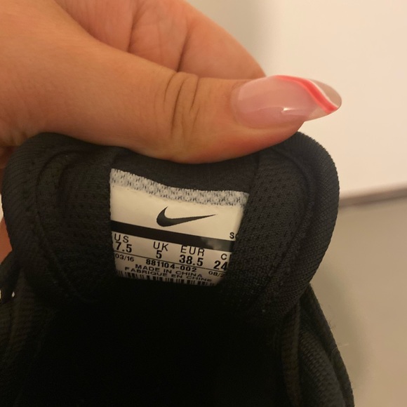 NIKE airmax 1 - Picture 7 of 8